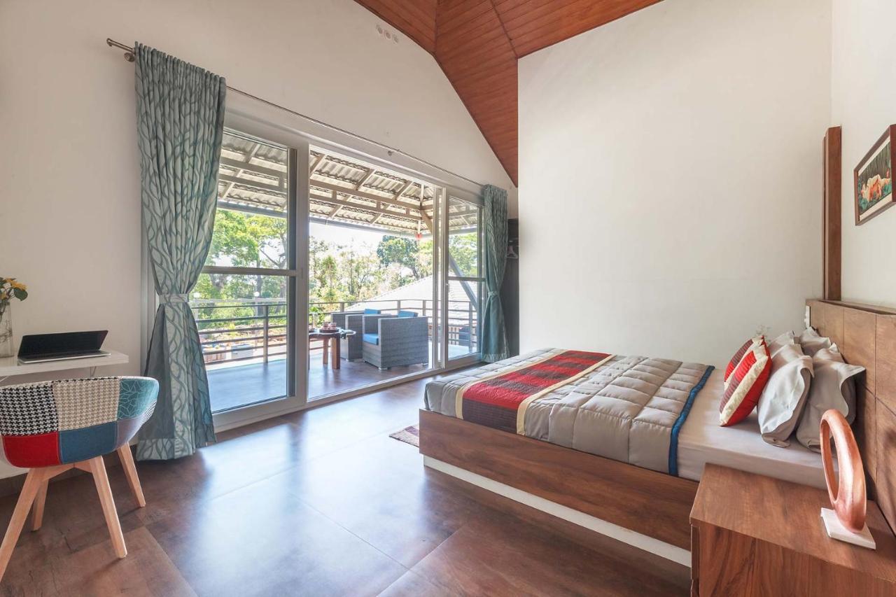 Coffee & Mist Luxury Villa- Comp Breakfast, Pool, Lounge, And Coffee Estate By Stayvista Madikeri Esterno foto
