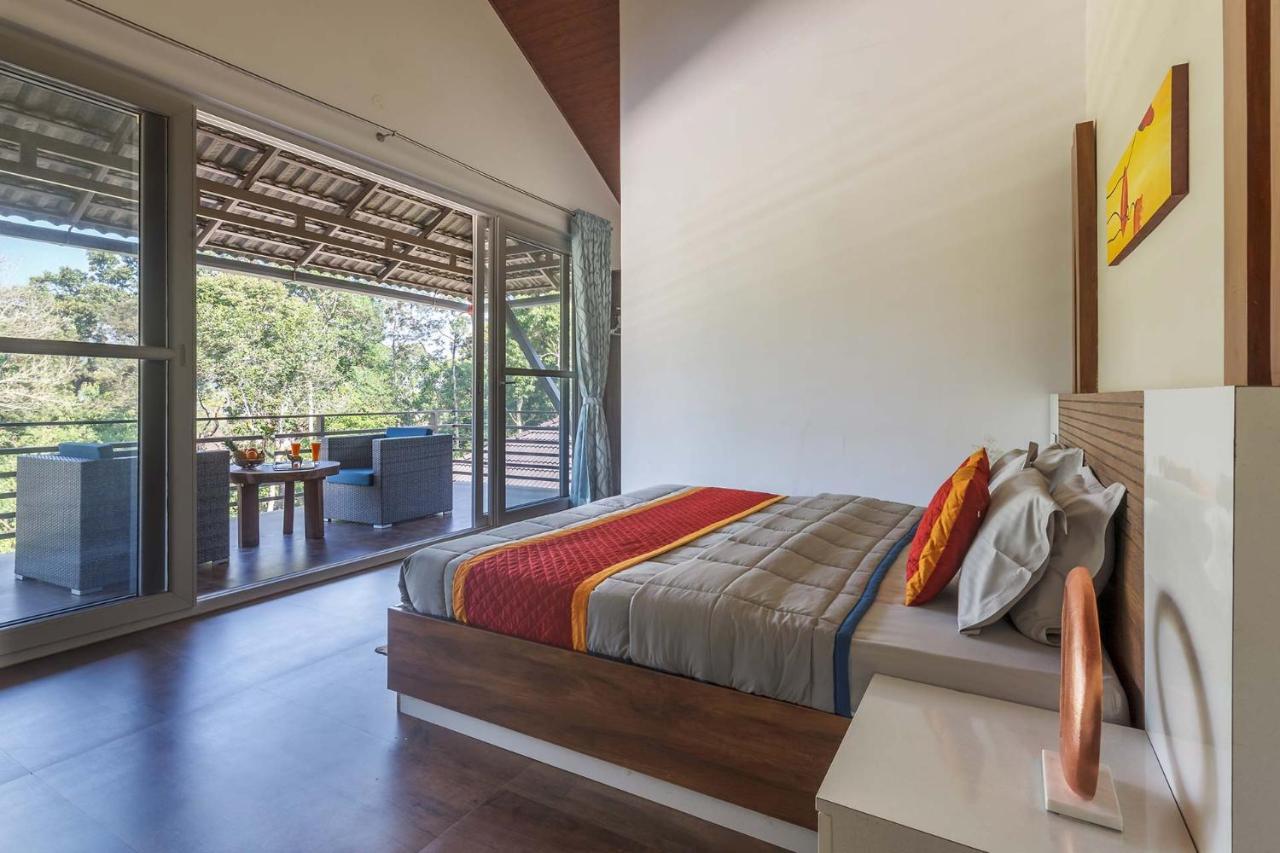 Coffee & Mist Luxury Villa- Comp Breakfast, Pool, Lounge, And Coffee Estate By Stayvista Madikeri Esterno foto